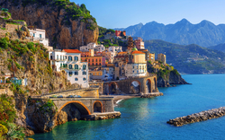 <p><span>Amalfiküste</span></p>