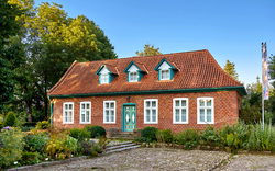 <p><span>Landschaftsimpressionen im Auetal</span></p>