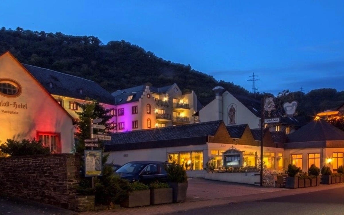 Schloßhotel Petry Treis Karden Mosel