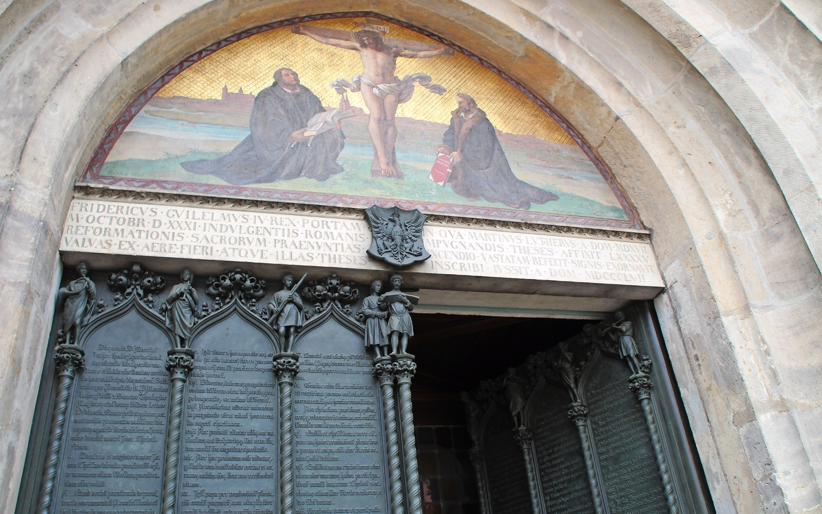 Thesenanschlag Martin Luthers an der Schlosskirche in Wittenberg