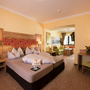 Zimmerbeispiel Doppelzimmer Komfort Hotel Post am See, Pertisau