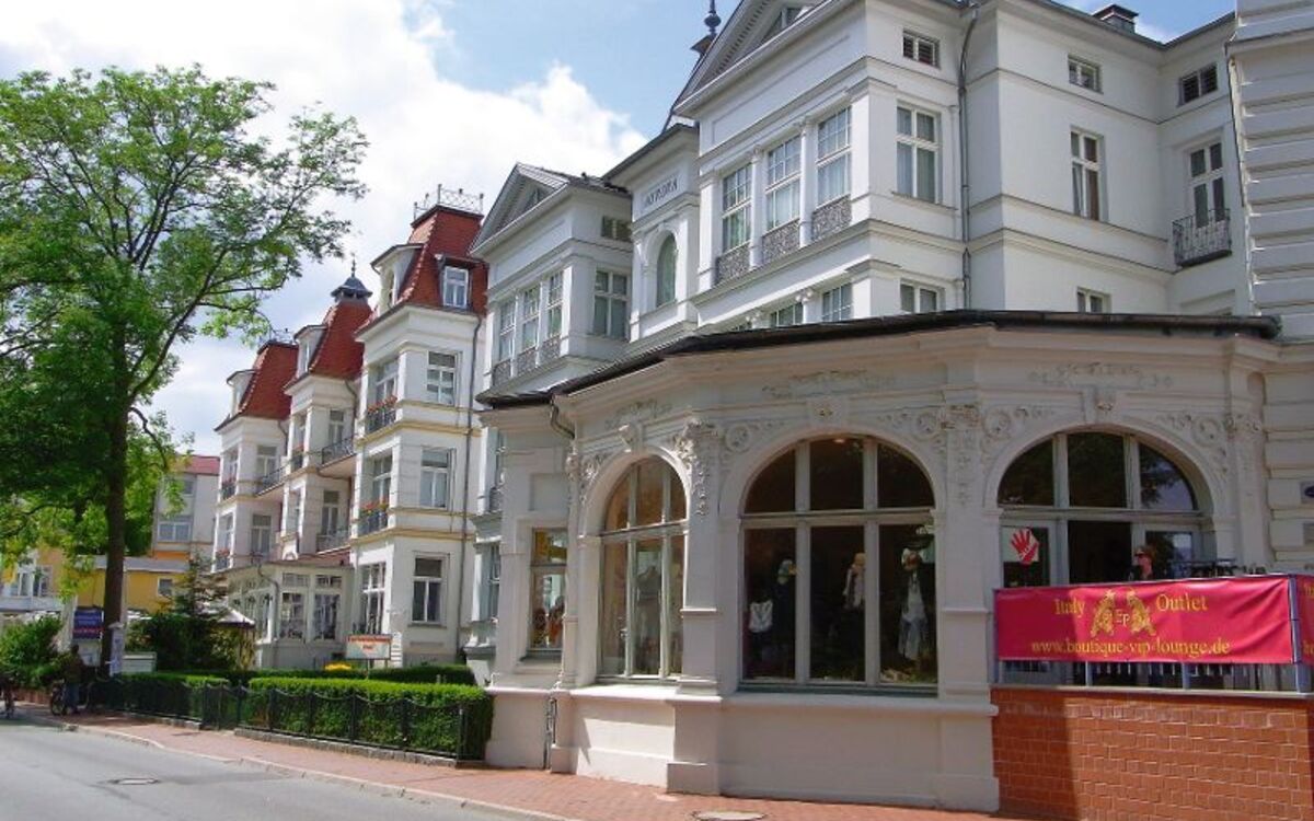 Historische Gebäude im Stil der Bäderarchitektur in Heringsdorf.