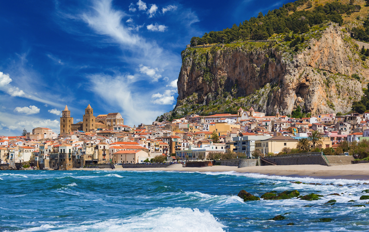 Cefalu an der Tyrrhenischen Nordküste Siziliens